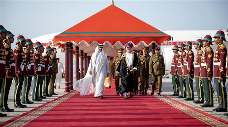 الإمارات وعمان توقعان 16 اتفاقية تعاون مشترك